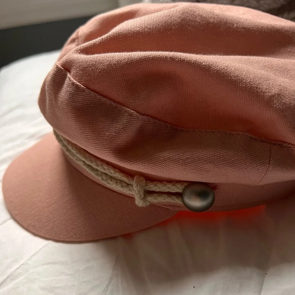 Pink hat - Picture 2 of 2